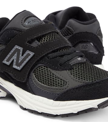 2002R suede sneakers | New Balance Kids