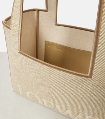 Borsa Loewe Font Medium in canvas | Loewe