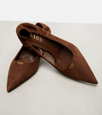 55 logo suede pumps | Prada