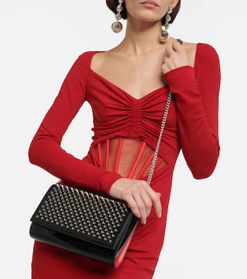 Clutch Paloma in vernice con borchie | Christian Louboutin