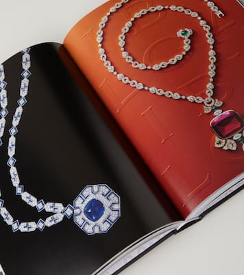 Jewelry Guide: The Ultimate Compendium book | Assouline