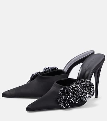 Mules de satén con aplique floral | Magda Butrym
