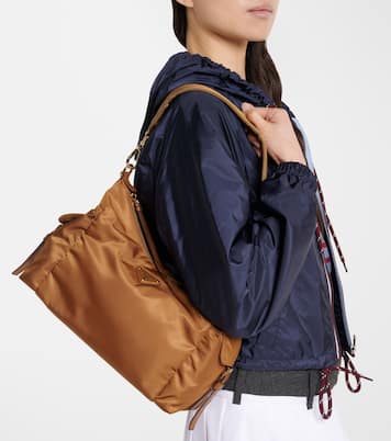 Schultertasche Prada Explore Large aus Re-Nylon | Prada