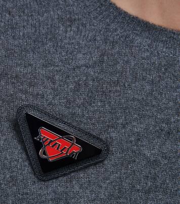 Leather-trimmed logo badge | Prada