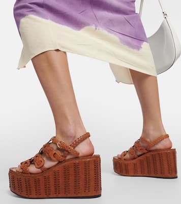 Sandali in pelle con zeppa | Prada