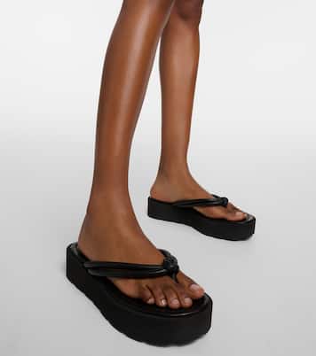 Sandali infradito in pelle | Gianvito Rossi