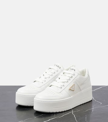 Plateau-Sneakers Downtown Bold aus Leder | Prada