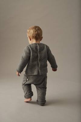 Baby set of sweatshirt and sweatpants | Cozmo