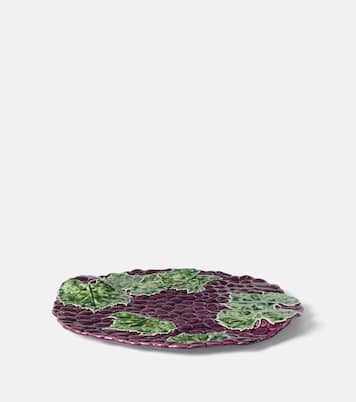 Grapes earthenware platter | Bordallo Pinheiro