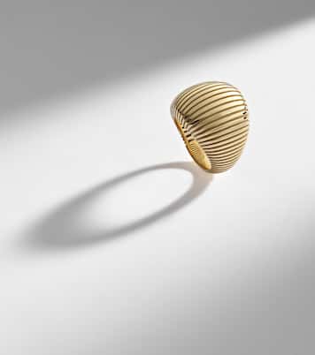 Isla Bombé 18kt gold ring | Pamela Zamore