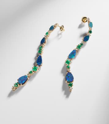Ohrringe aus 18kt Gelbgold mit Diamanten, Smaragden und Opal | Suzanne Kalan