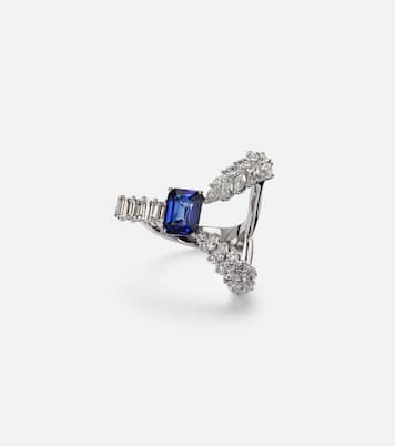 Reign Supreme 18kt white gold ring with sapphire and diamonds | Yeprem