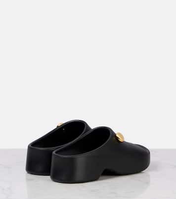 Anagram platform slides | Loewe
