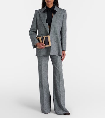 Clutch Viva Superstar Medium aus Leder | Valentino Garavani