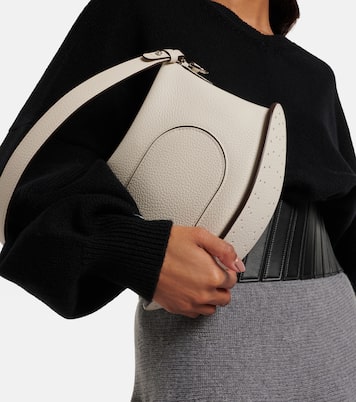 Pin Swing Medium leather shoulder bag | Delvaux