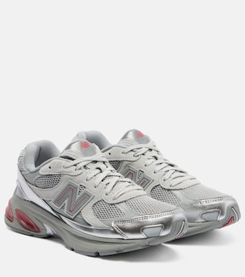 Sneakers 2010 mit Metallic-Leder | New Balance