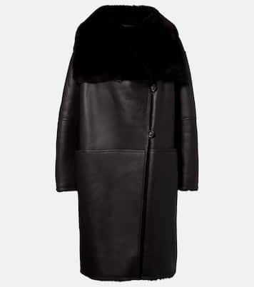 معطف من الجلد مبطن بالشيرلينغ | Toteme