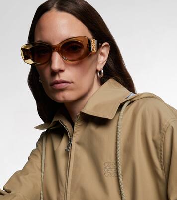 Gafas de sol ovaladas con anagrama | Loewe