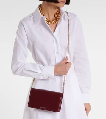 Gucci Script leather wallet on chain | Gucci
