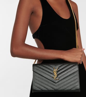 Portefeuille à chaîne Cassandre matelassé en cuir | Saint Laurent