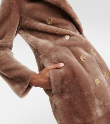 Cappotto doppiopetto in shearling | Blancha