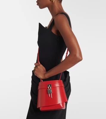 Sac seau Shark Lock en cuir | Givenchy