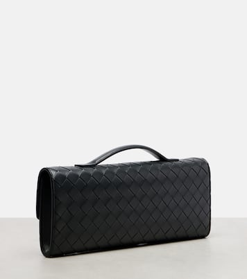 Andiamo Intrecciato leather clutch | Bottega Veneta