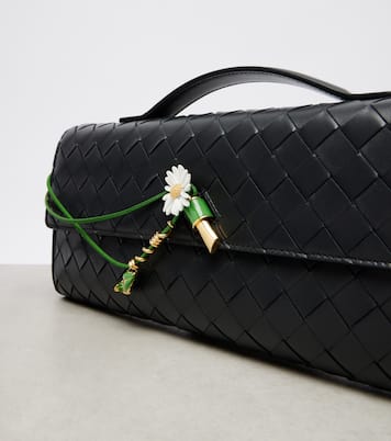 Andiamo Intrecciato leather clutch | Bottega Veneta