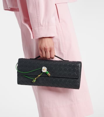 Andiamo Intrecciato leather clutch | Bottega Veneta