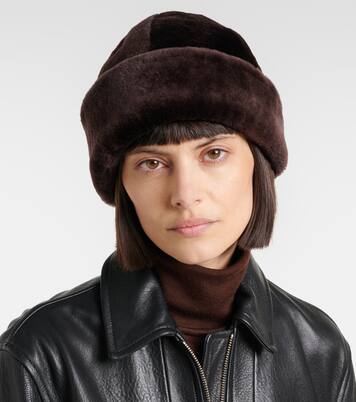 Blokes shearling hat | Nour Hammour