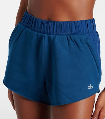 Shorts In The Air Dolphin | Alo Yoga