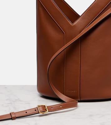 Sac seau Y en cuir | Saint Laurent