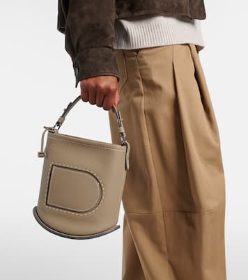 Bucket-Bag Pin Surpiqué Mini aus Leder | Delvaux
