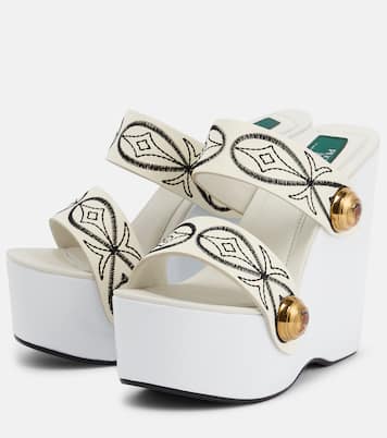 Sandali con zeppa in pelle con ricamo | Pucci