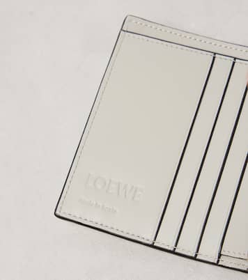 Compact leather wallet | Loewe