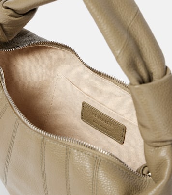Schultertasche Force Croissant Mini aus Leder | Lemaire