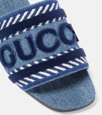 Pantoletten Gucci Script aus Denim | Gucci