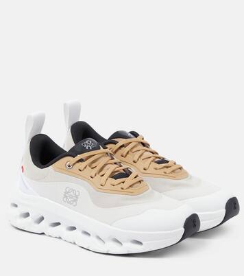 x On Cloudtilt 2.0 running shoes in white Loewe Mytheresa