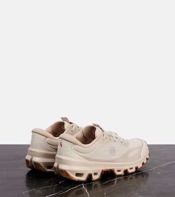 x On Cloudventure 2.0 running shoes | Loewe