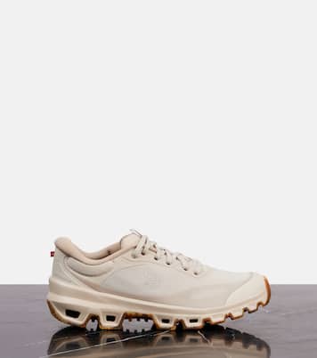 x On Cloudventure 2.0 running shoes | Loewe