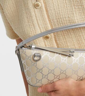 GG Emblem Small shoulder bag | Gucci