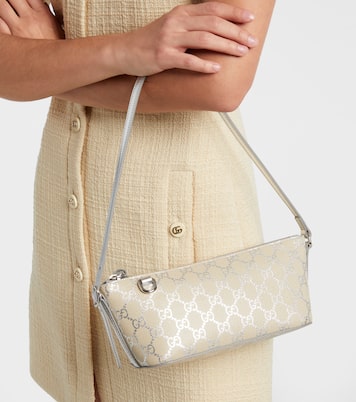 GG Emblem Small shoulder bag | Gucci