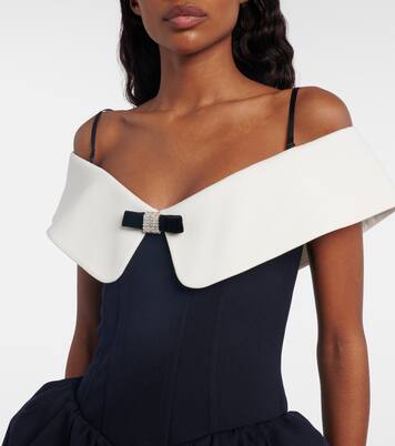 Off-Shoulder-Minikleid aus Wolle und Seide  | Shushu/Tong