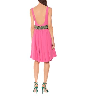 Vestido corto de crepé con adornos | Prada