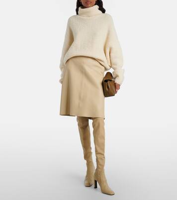 T-Lock leather clutch | Toteme