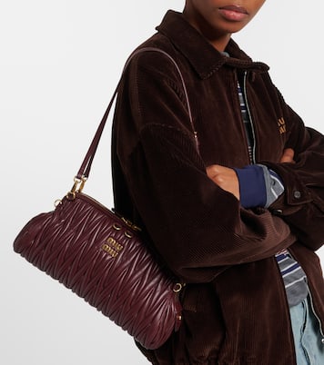 Matelassé leather clutch | Miu Miu