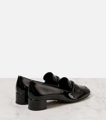 Salones de charol con logo | Prada
