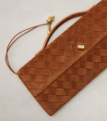 Andiamo Intrecciato suede clutch | Bottega Veneta