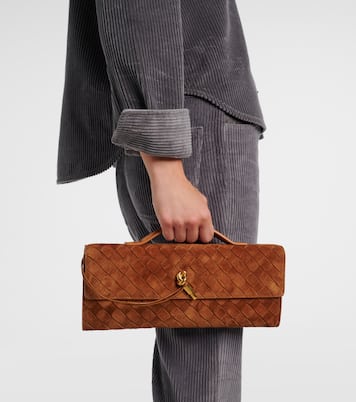 Andiamo Intrecciato suede clutch | Bottega Veneta