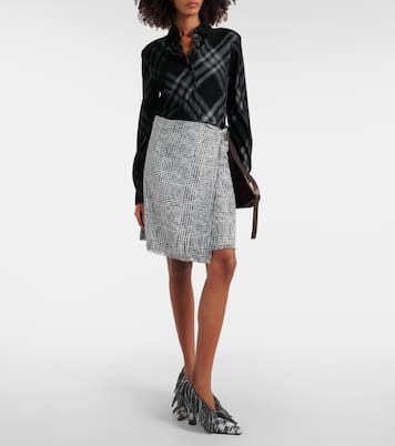 Sweep 100 fringed wool pumps | Burberry